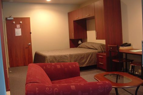 Photo of property in Atrium Towers, 154 The Terrace, Wellington Central, Wellington, 6011