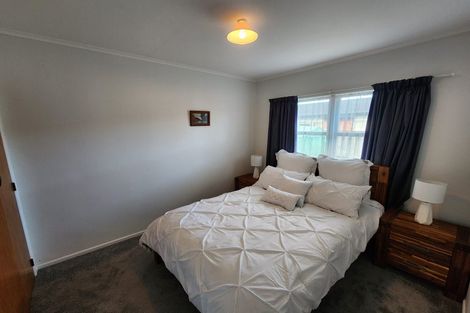 Photo of property in 2/500 Devonport Road, Tauranga South, Tauranga, 3112