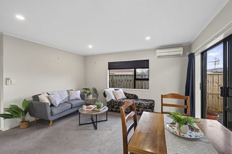 Photo of property in 5/13 Cracroft Street, Waitara, 4320