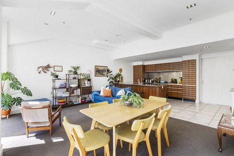 Photo of property in Augusta Apartments, 9/254 Willis Street, Te Aro, Wellington, 6011