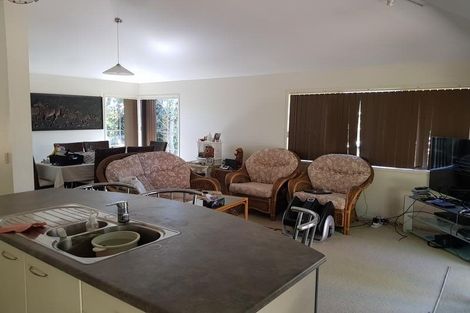 Photo of property in 17 Pippen Court, Henderson, Auckland, 0612