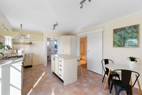 Photo of property in 37 Clifford Road, Johnsonville, Wellington, 6037