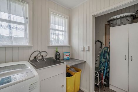 Photo of property in 44 Queen Street, Petone, Lower Hutt, 5012