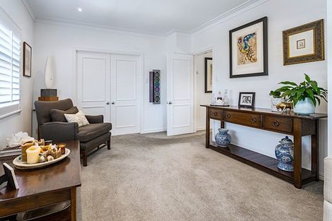 Photo of property in 10 Glanville Terrace, Parnell, Auckland, 1052