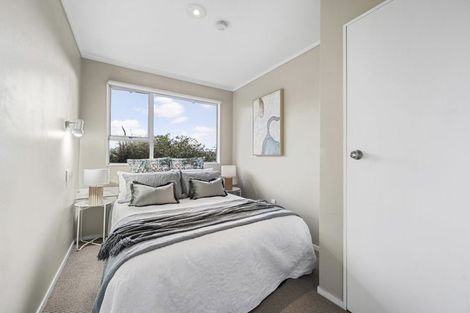 Photo of property in 3 Clementine Way, Crofton Downs, Wellington, 6035