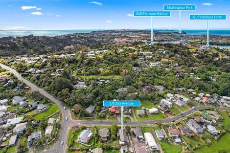 Photo of property in 1/5 Zita Avenue, Matakatia, Whangaparaoa, 0930