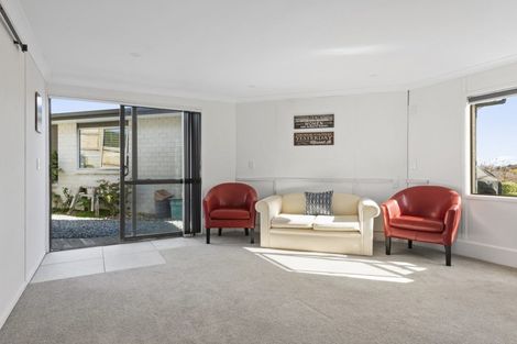 Photo of property in 60 Adler Drive, Ohauiti, Tauranga, 3112