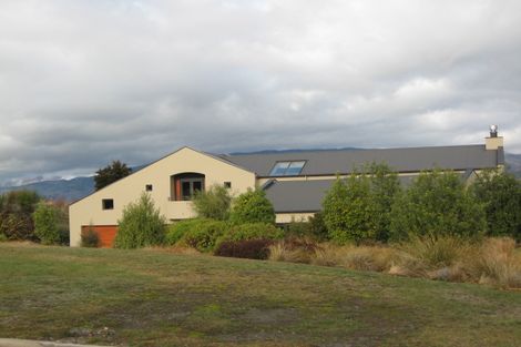 Photo of property in 3 Atherton Place, Wanaka, 9305