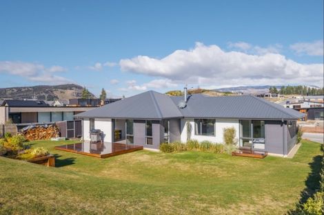 Photo of property in 218 Aubrey Road, Wanaka, 9305