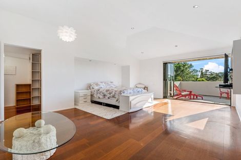 Photo of property in 66 Ferry Parade, Herald Island, Auckland, 0618