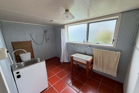 Photo of property in 35 Karepo Lane, Pahi, Paparoa, 0571