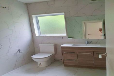 Photo of property in 16 Cherry Road, Bucklands Beach, Auckland, 2014