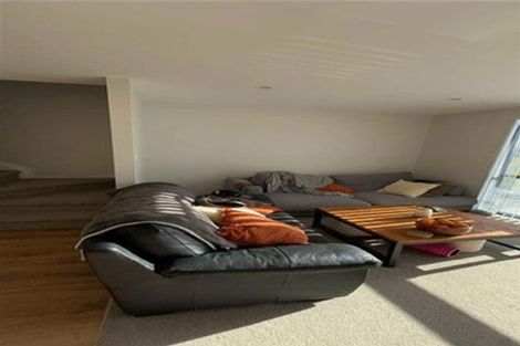 Photo of property in 5a Colin Chester Drive, Silverdale, 0932