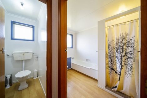 Photo of property in 43 Stafford Street, Waitara, 4320