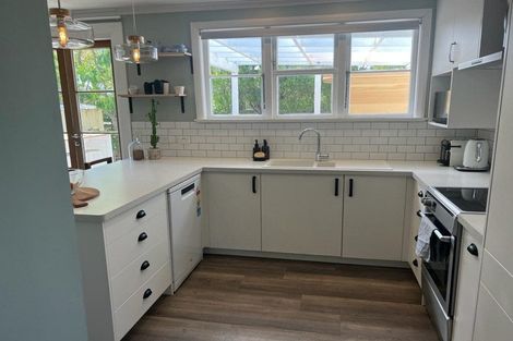 Photo of property in 6 Princess Street, Martinborough, 5711