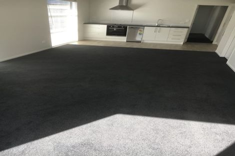 Photo of property in 2/2 Hilton Road, Saint Andrews, Hamilton, 3200