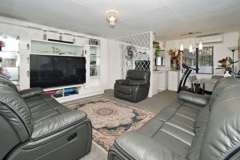 Photo of property in 4 Kenney Crescent, Fairfield, Hamilton, 3214