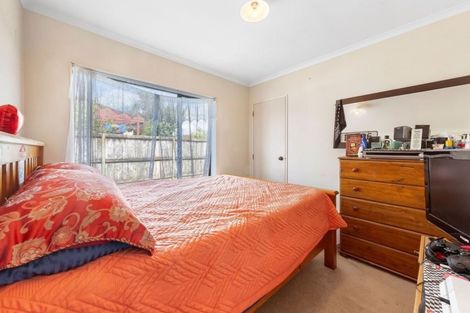 Photo of property in 242 Mahia Road, Weymouth, Auckland, 2103