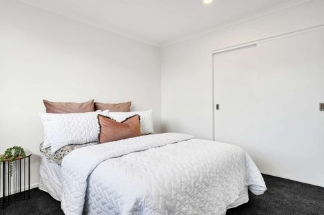 Photo of property in 51a Selwyn Crescent, College Estate, Wanganui, 4500