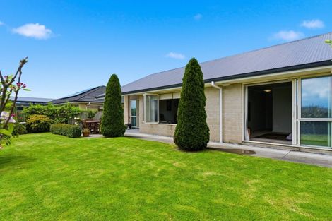 Photo of property in 30 Tatahi Cove, Papamoa Beach, Papamoa, 3118