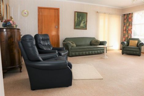 Photo of property in 76 Rhodes Street, Waimate, 7924