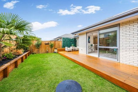 Photo of property in 14 Huamanu Street, Pukekohe, 2120