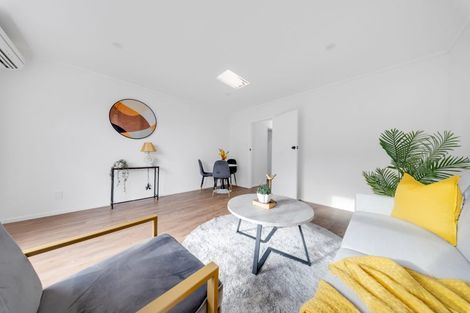 Photo of property in 3b Kelvyn Grove, Hillpark, Auckland, 2102