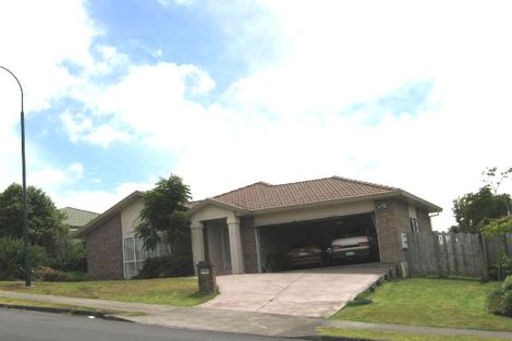 Photo of property in 21 Bluebird Crescent, Unsworth Heights, Auckland, 0632
