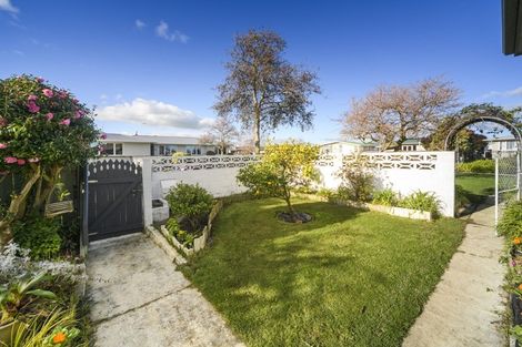 Photo of property in 36 Aspiring Avenue, Milson, Palmerston North, 4414