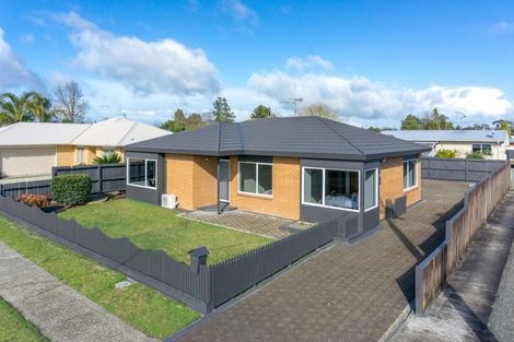 Photo of property in 45a Sandwich Road, St Andrews, Hamilton, 3200