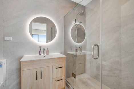 Photo of property in 10 Whao Lane, Silverdale, 0932