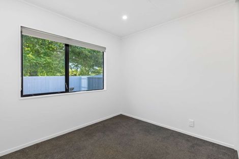 Photo of property in 2/8 Celmisia Place, Weymouth, Auckland, 2103