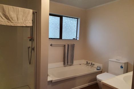 Photo of property in 9a Mossburn Grove, Kelson, Lower Hutt, 5010