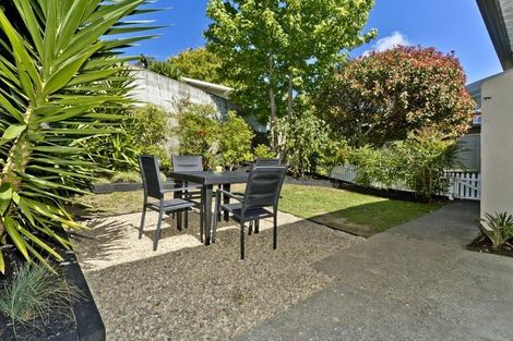 Photo of property in 1/4 Betsland Crescent, Hillcrest, Auckland, 0627