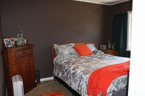 Photo of property in 57 Ladys Mile, Eltham, 4322