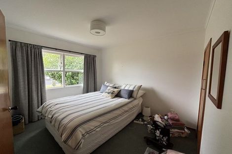 Photo of property in 6 Hereford Street, Te Atatu Peninsula, Auckland, 0610
