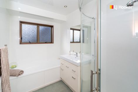 Photo of property in 16 Eastbank Street, Waverley, Dunedin, 9013