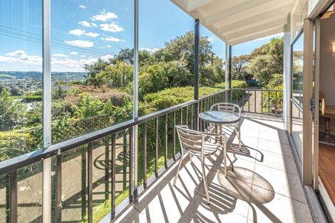 Photo of property in 96 Mount View Road, Bastia Hill, Whanganui, 4500