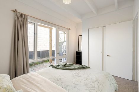 Photo of property in Sherwood Mews, 28n Bidwill Street, Mount Cook, Wellington, 6021