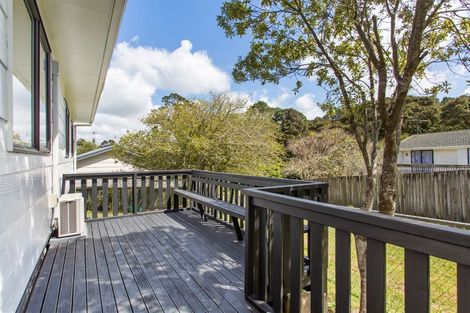 Photo of property in 2/134 Spinella Drive, Bayview, Auckland, 0629