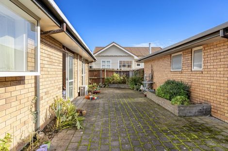 Photo of property in 3/71 Peverel Street, Riccarton, Christchurch, 8041