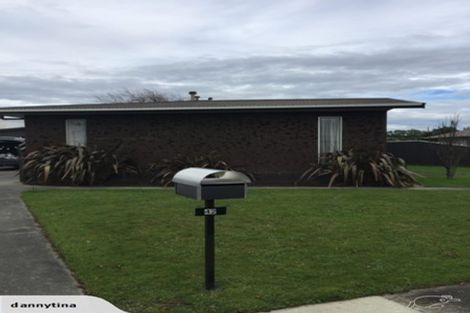 Photo of property in 42 Acacia Street, Kelvin Grove, Palmerston North, 4414