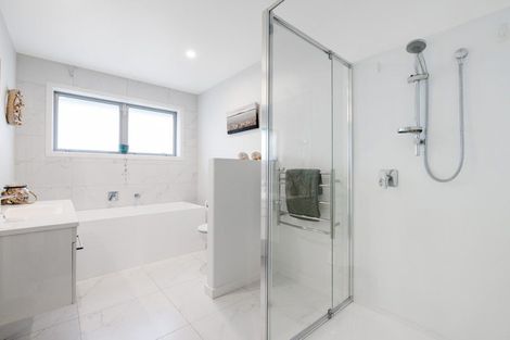 Photo of property in 11 Hass Drive, Ohauiti, Tauranga, 3112