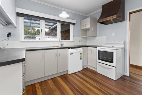 Photo of property in 2 Edinburgh Road, Hillcrest, Hamilton, 3216