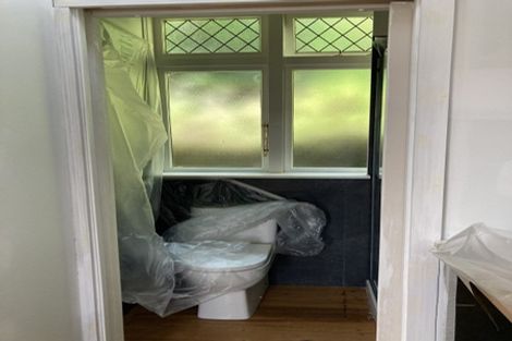 Photo of property in 30 Saint Michaels Crescent, Kelburn, Wellington, 6012