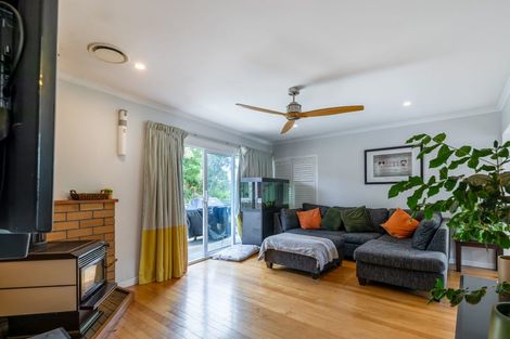 Photo of property in 12 Shetland Street, Glen Eden, Auckland, 0602