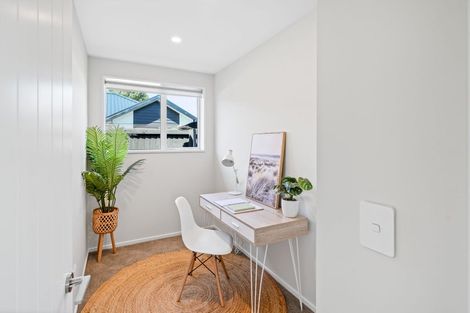 Photo of property in 16 Forge Close, Halswell, Christchurch, 8025