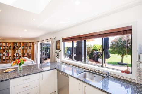 Photo of property in 93 Mount Taylor Drive, Feilding, 4775