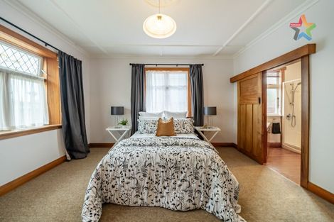 Photo of property in 21 Central Terrace, Alicetown, Lower Hutt, 5010