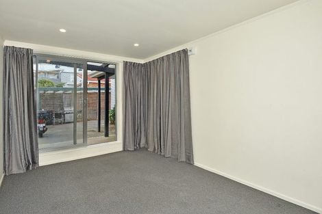 Photo of property in 76 Rintoul Street, Newtown, Wellington, 6021